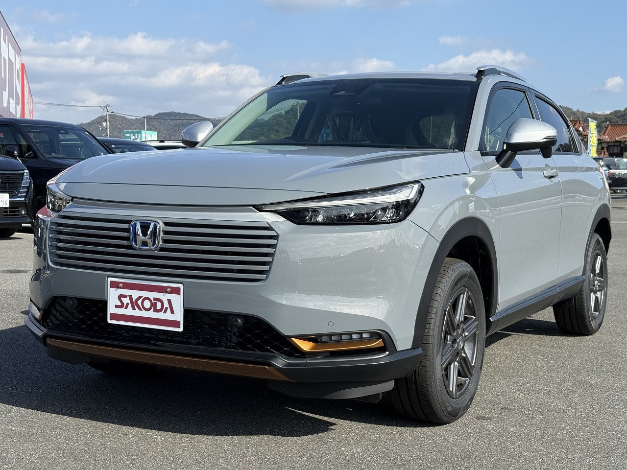 ｳﾞｪｾﾞﾙ　e:HEV X  HuNT Package