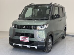 ﾃﾞﾘｶﾐﾆ　T Premium 4WD R8/3/20～